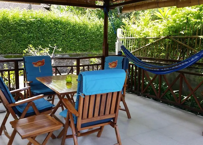 Villa Dennis *